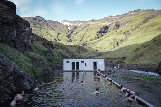 Iceland Pool11