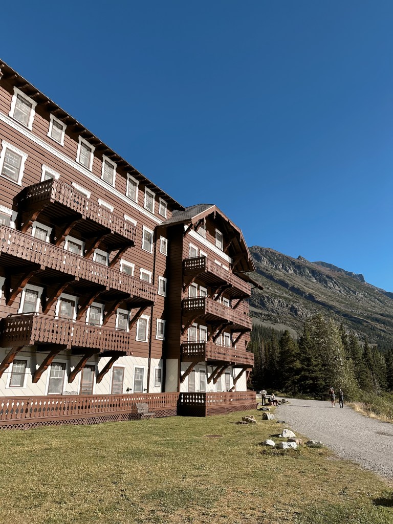 Many Glacier Hotel